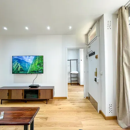 Lägenhet Urban Flat 198 - Maison De Basfroi