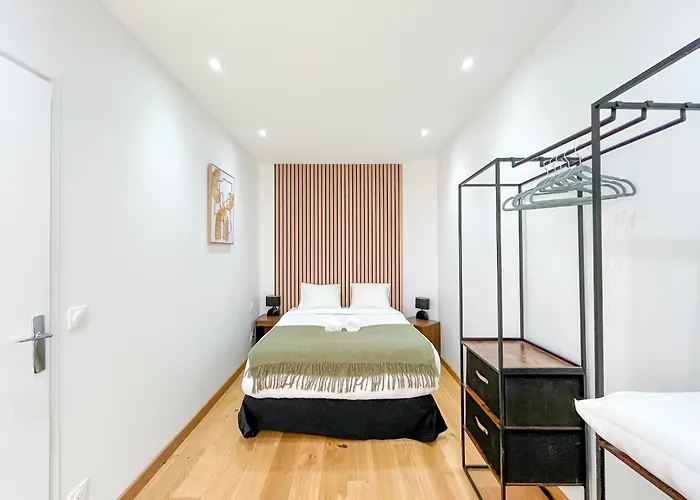 Urban Flat 198 - Maison De Basfroi *